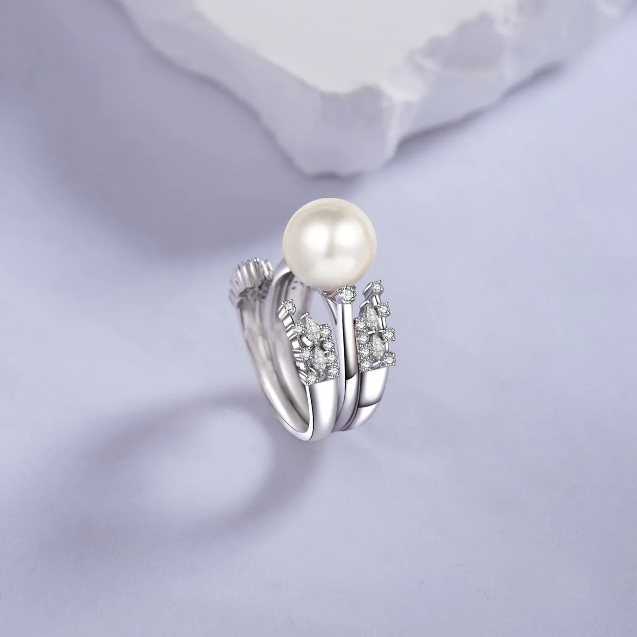 18K Solid Gold Venus Australian White South Sea Pearl Ring KR00038