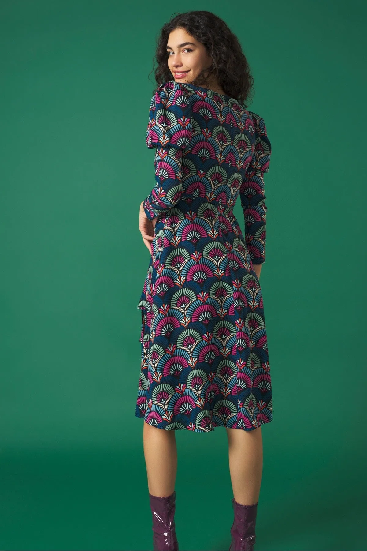 4-A1350 Thelma Fan Print Dress