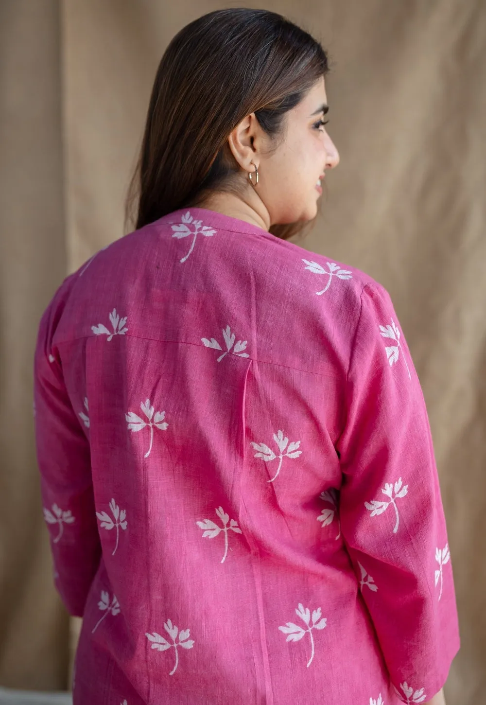 Aiza Dabu Slub Cotton Kurta