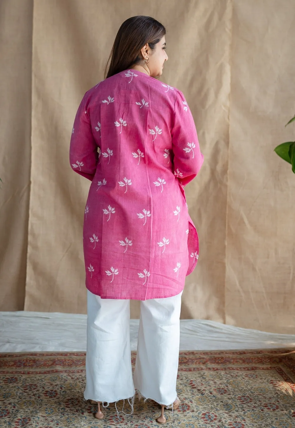 Aiza Dabu Slub Cotton Kurta