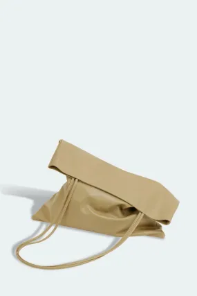 Camel Slim Lamb Sak Tote