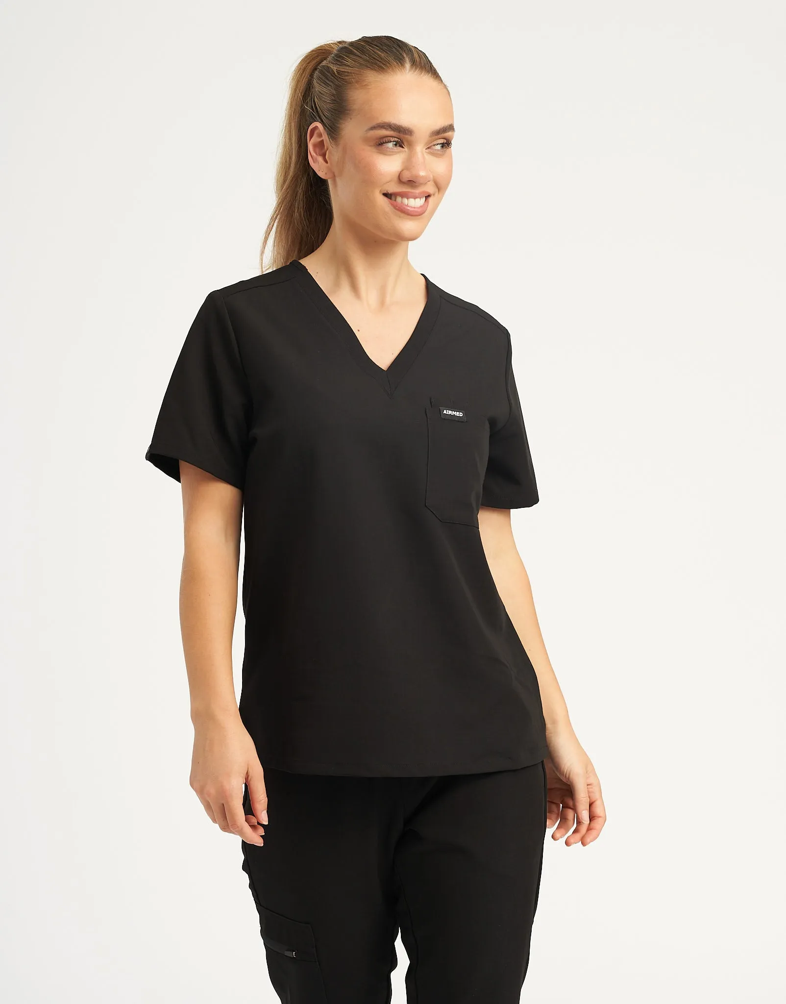 Essential One Pocket V Neck Scrub Top - Black