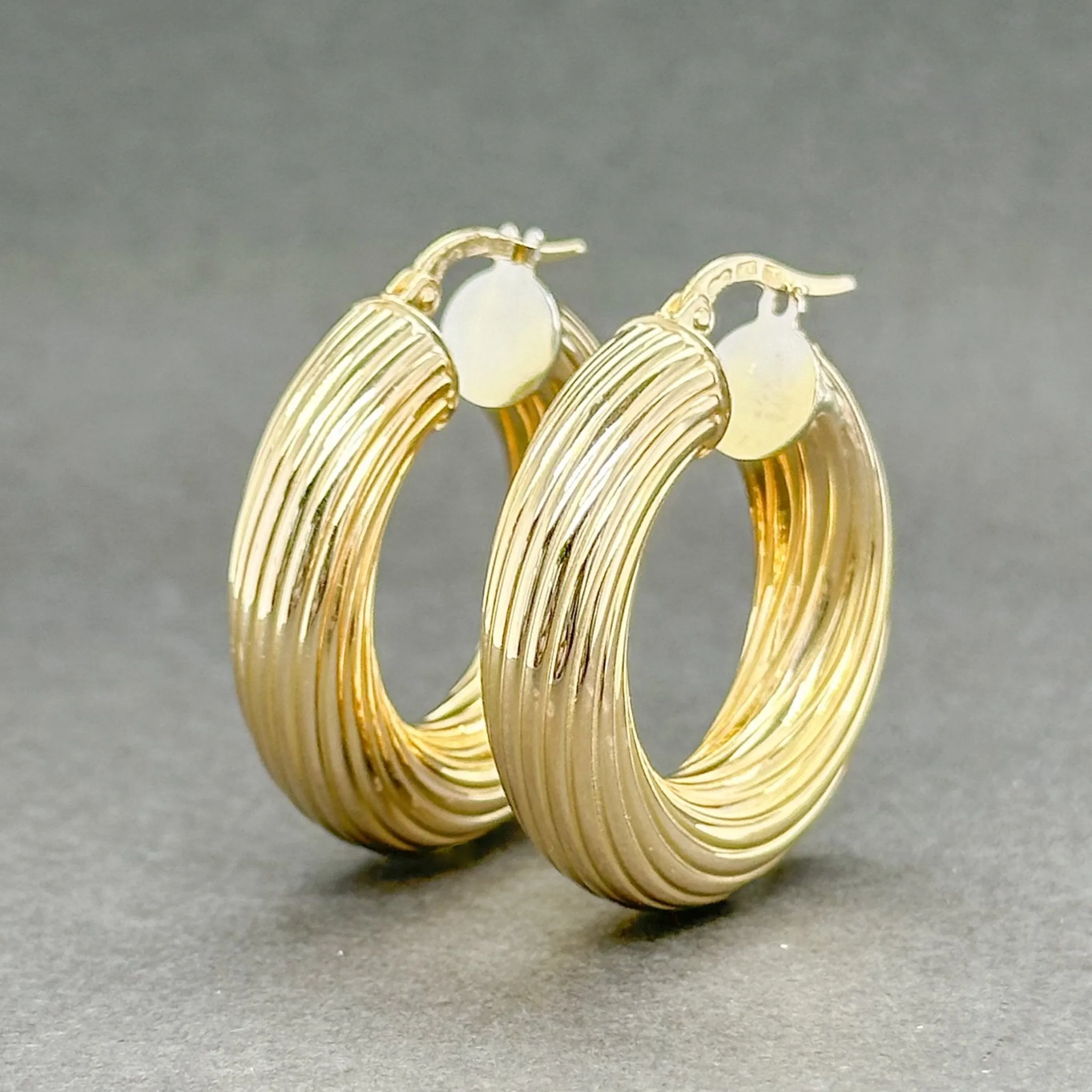 Estate 14K Y Gold Hollow 25.5mm Twisted Hoop Earrings