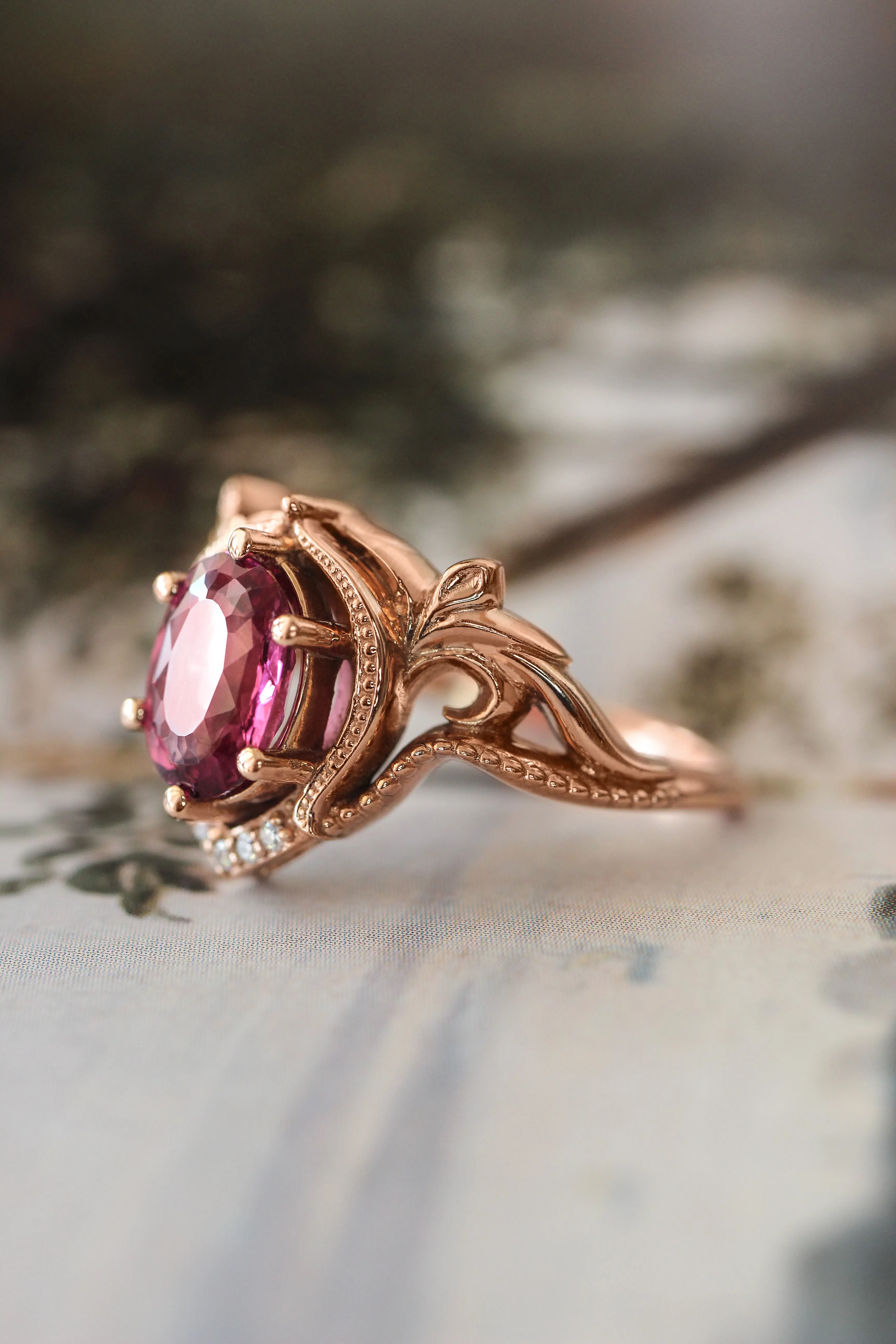 Lida big | oval cut gemstone setting