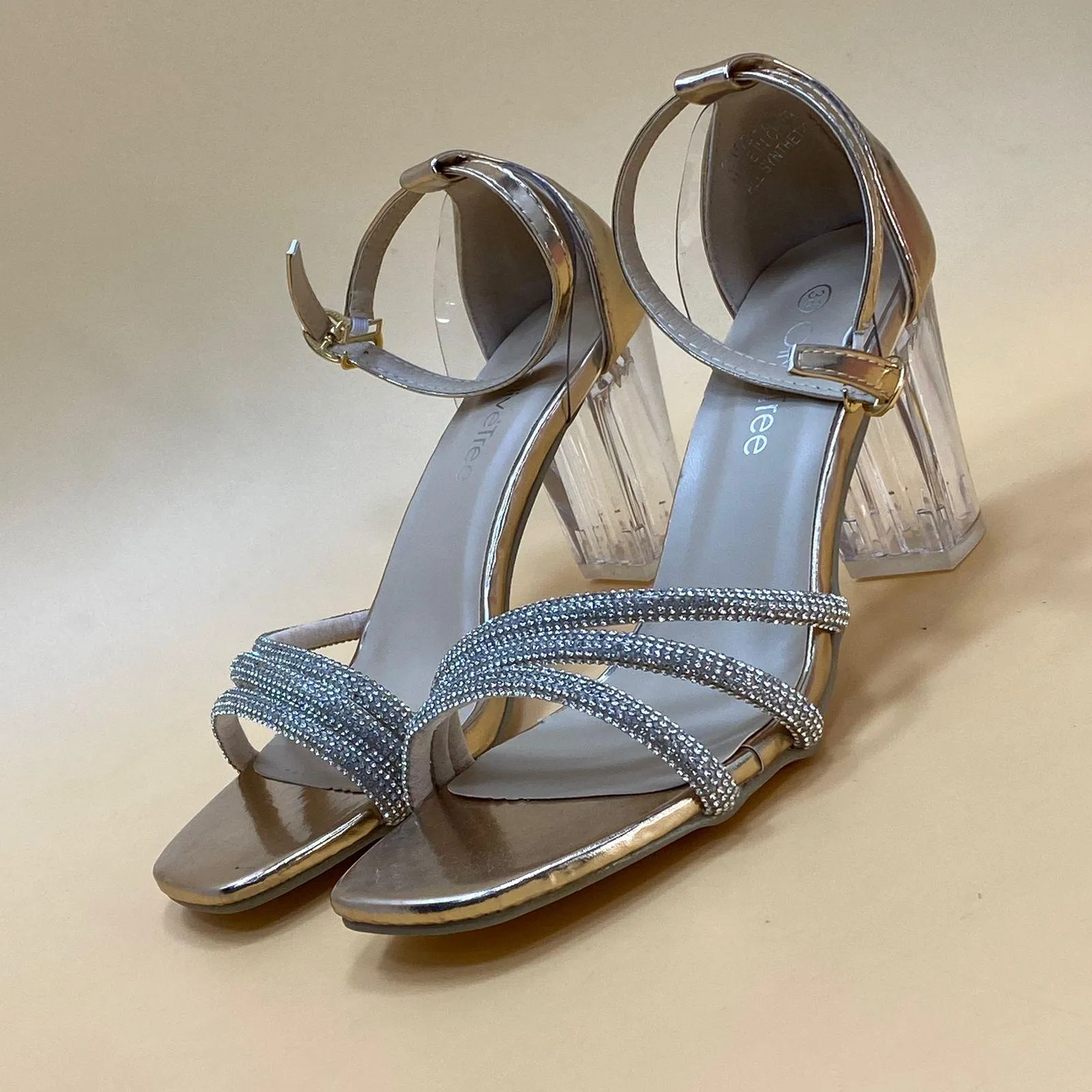 NEW ,  WOMEN SANDAL  W146