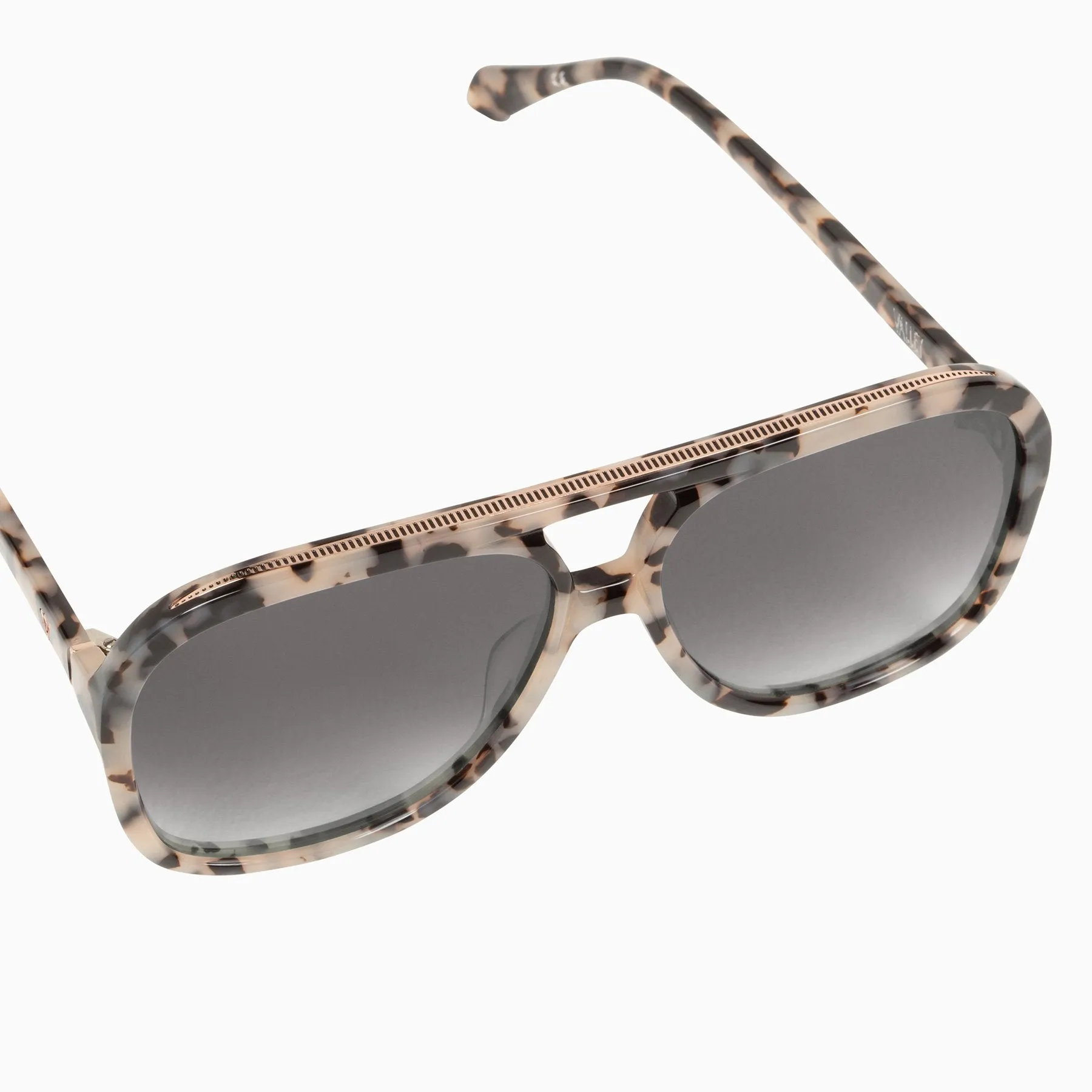 Polarized Bang / Ivory Tort w. Rose Gold Metal Trim / Black Gradient Lens