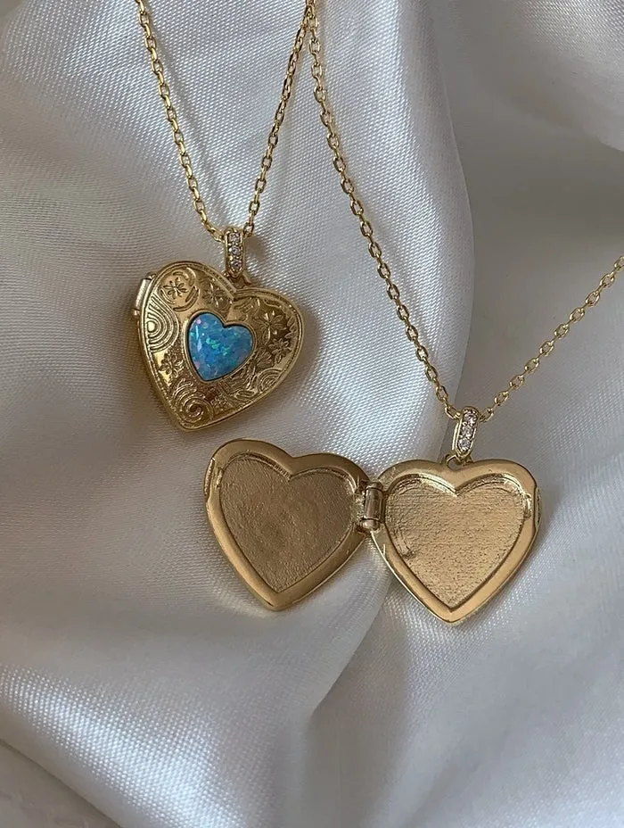 Stella Foldable Custom Locket Necklace